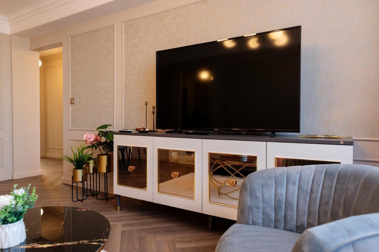 Luxurious Apartment, Best View Тимишоара Екстериор снимка